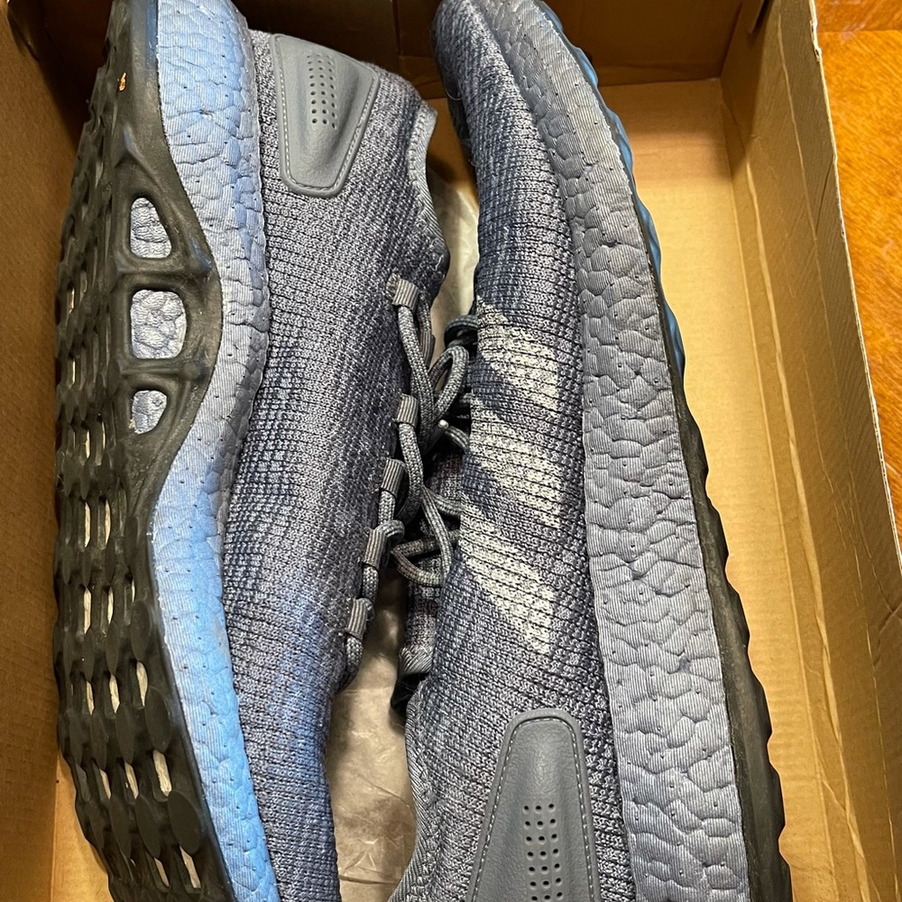 Adidas PureBoost
